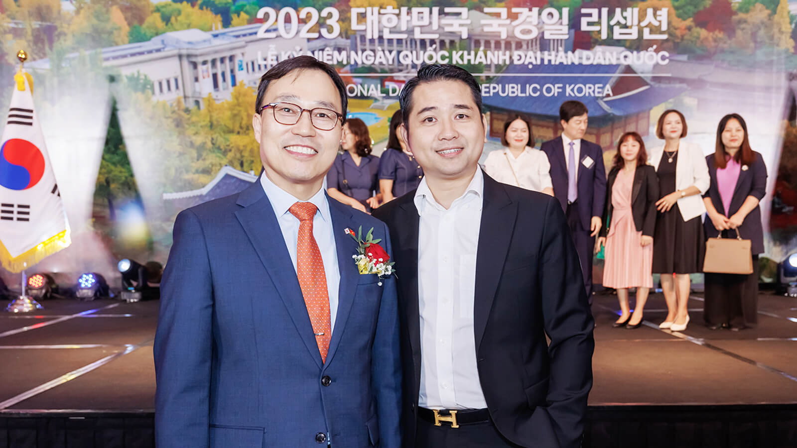 Hoạt động Nổi Bật