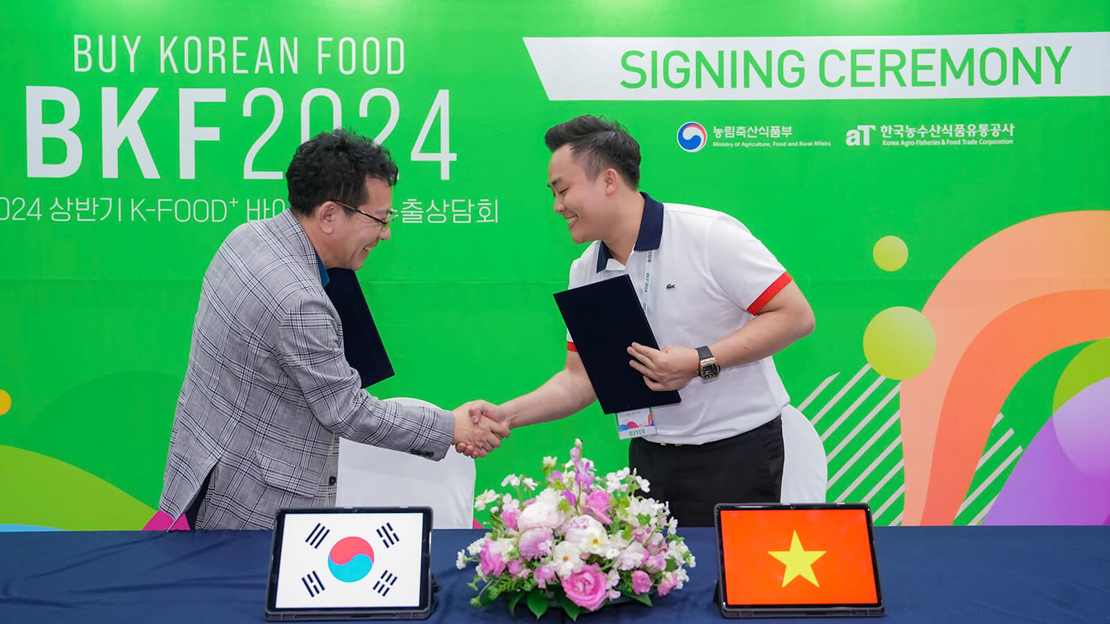 Hoạt động Nổi Bật