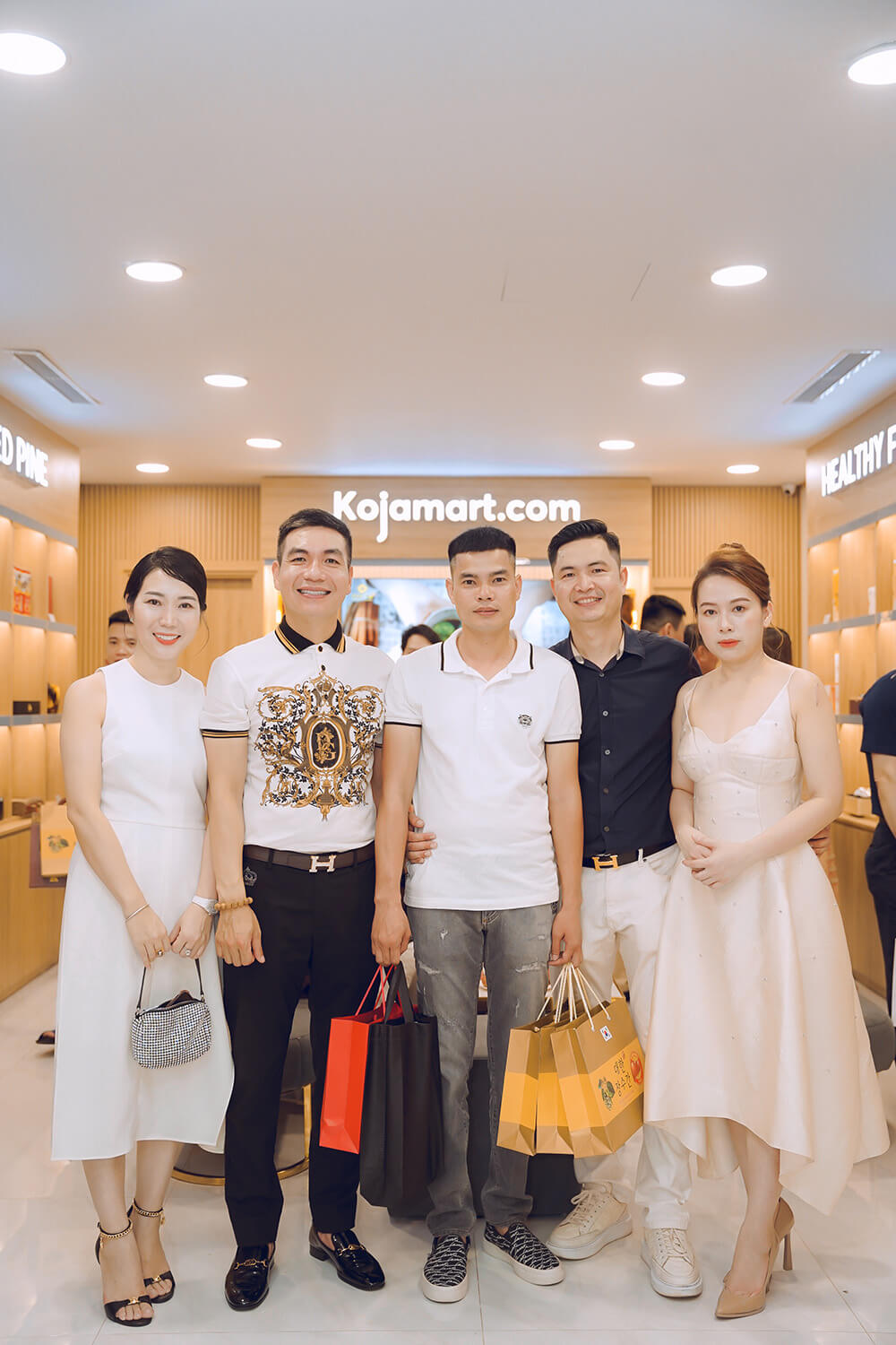 Hoạt động Nổi Bật