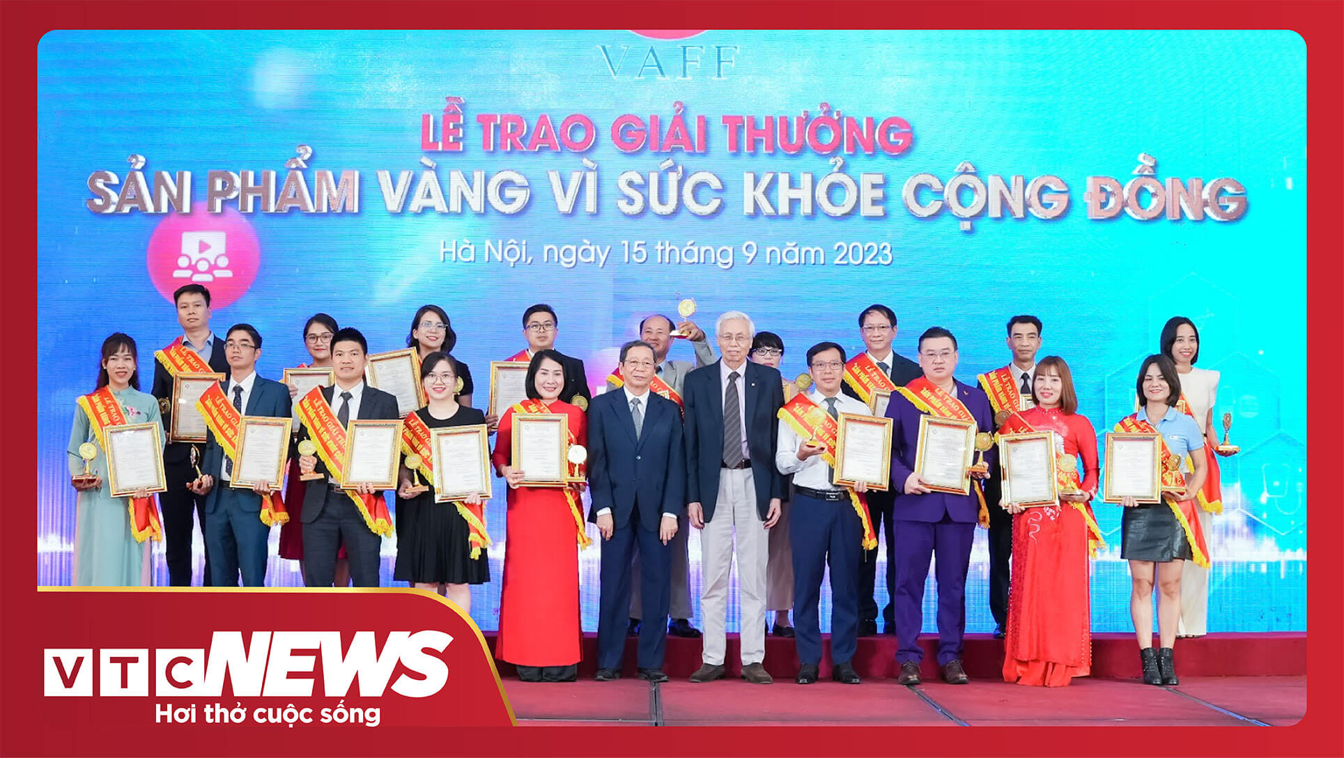 Báo Chí Nói Về Chúng Tôi